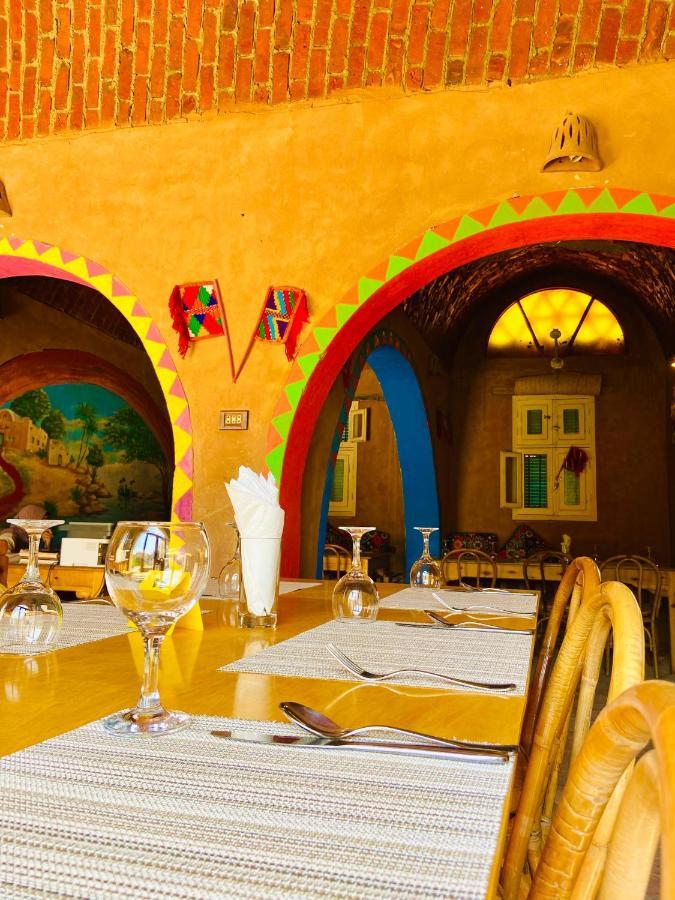Kabara Nubian House Hotell Abu Simbel Exteriör bild